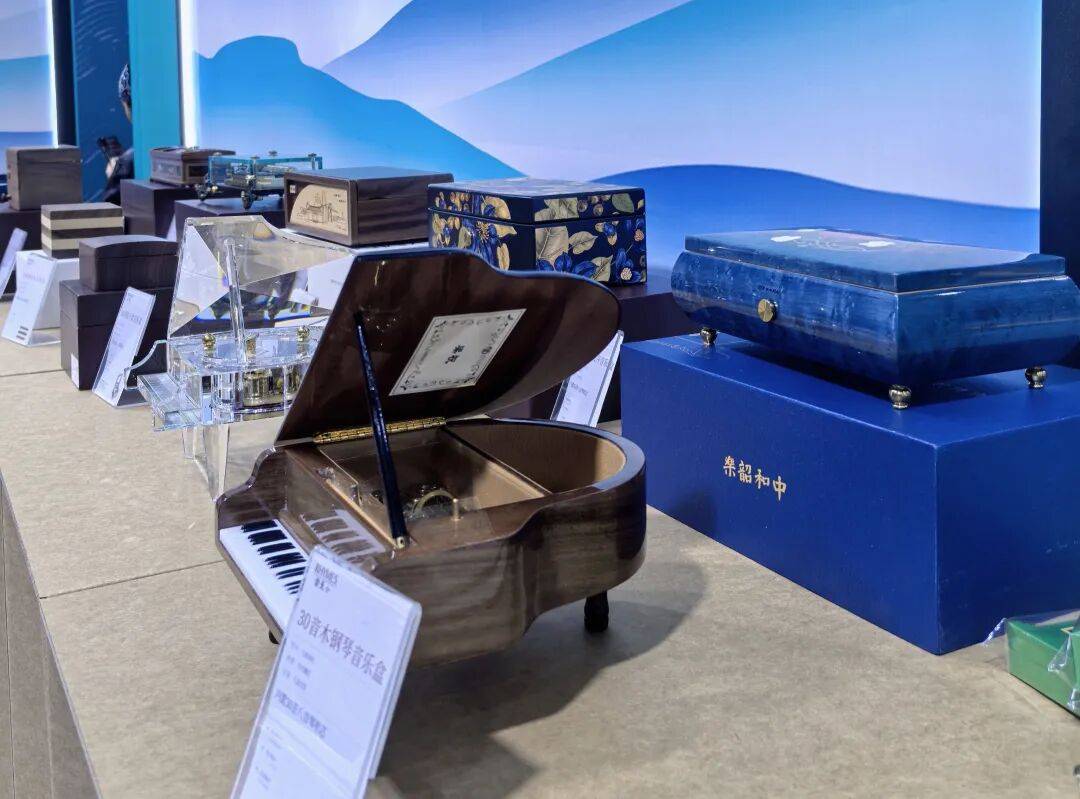 精彩亮相第十六届厦门文博会麻将胡了2试玩网站宁波馆(图2) 精彩亮相第十六届厦门文博会麻将胡了2试玩网站宁波馆(图2)